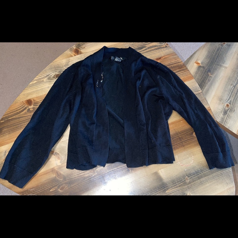 89th and Madison Black cardigan XL